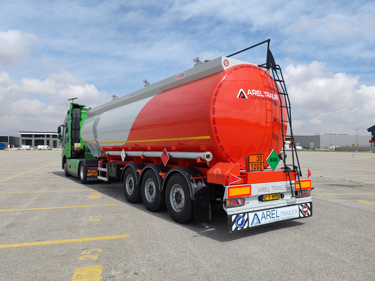 AREL TRAILER FUEL TANKER TRAILER - Полуприцеп-цистерна: фото 1 AREL TRAILER FUEL TANKER TRAILER - Полуприцеп-цистерна: фото 1