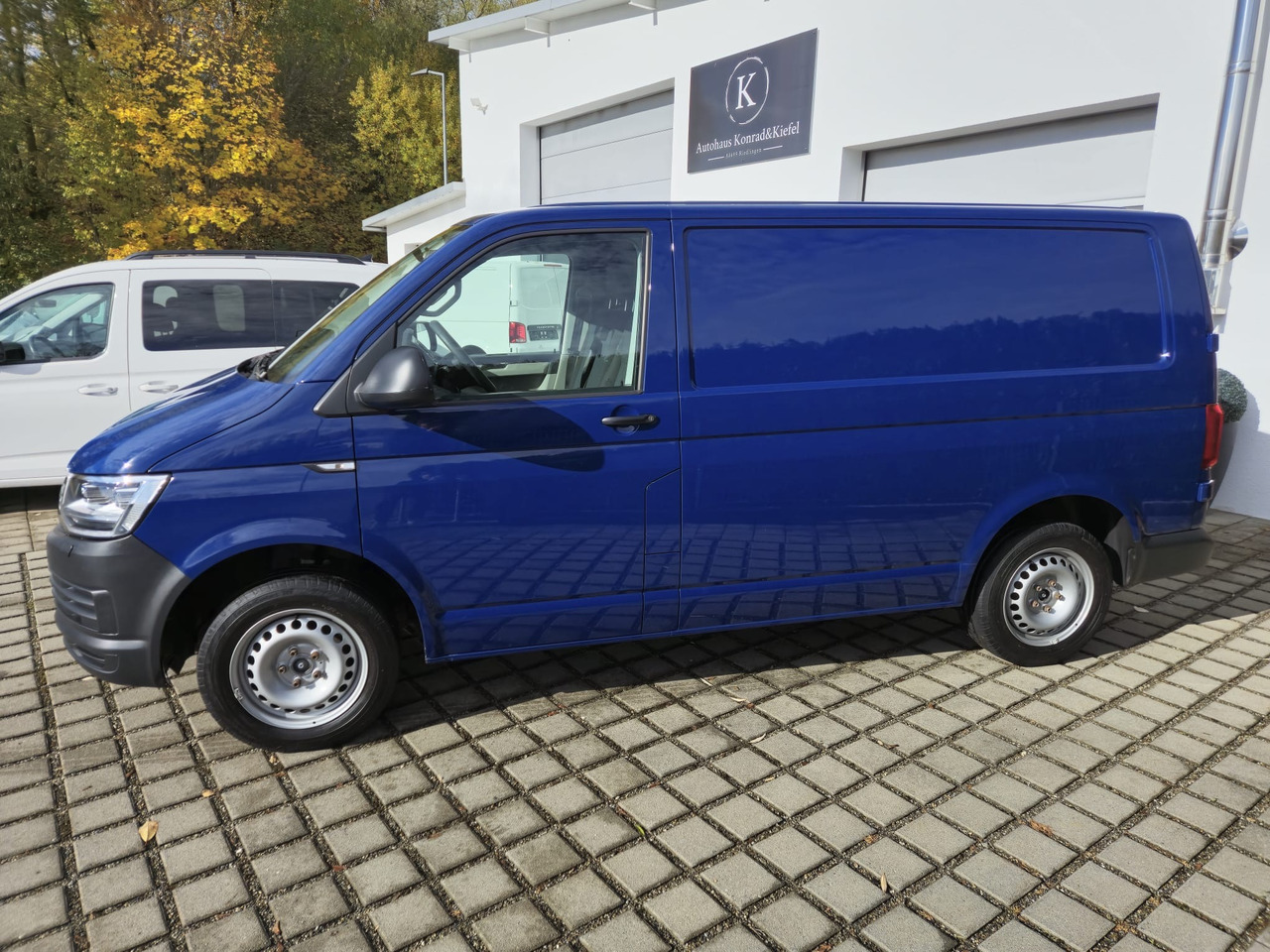 VOLKSWAGEN T6 Transporter Kasten-Kombi 4Motion/Navi/LED - Цельнометаллический фургон: фото 3 VOLKSWAGEN T6 Transporter Kasten-Kombi 4Motion/Navi/LED - Цельнометаллический фургон: фото 3