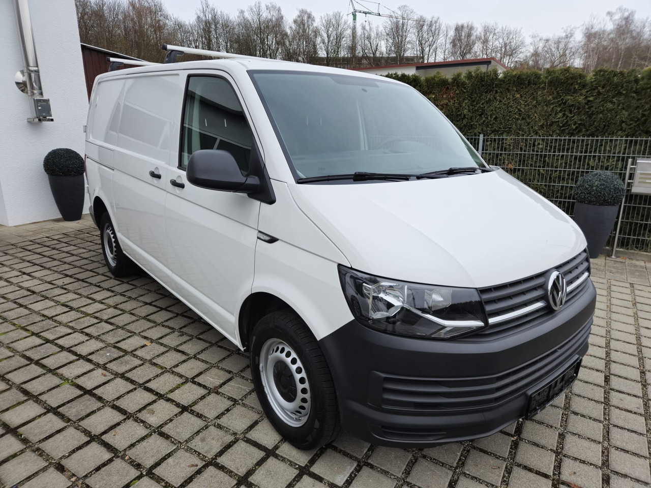 VOLKSWAGEN T6 Transporter Kasten-Kombi Standheizung - Цельнометаллический фургон: фото 2 VOLKSWAGEN T6 Transporter Kasten-Kombi Standheizung - Цельнометаллический фургон: фото 2