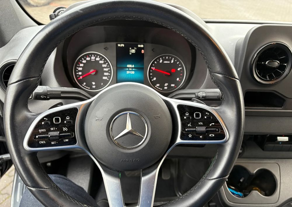 Микроавтобус, Пассажирский фургон Mercedes-Benz Sprinter 907.255: фото 10 Микроавтобус, Пассажирский фургон Mercedes-Benz Sprinter 907.255: фото 10