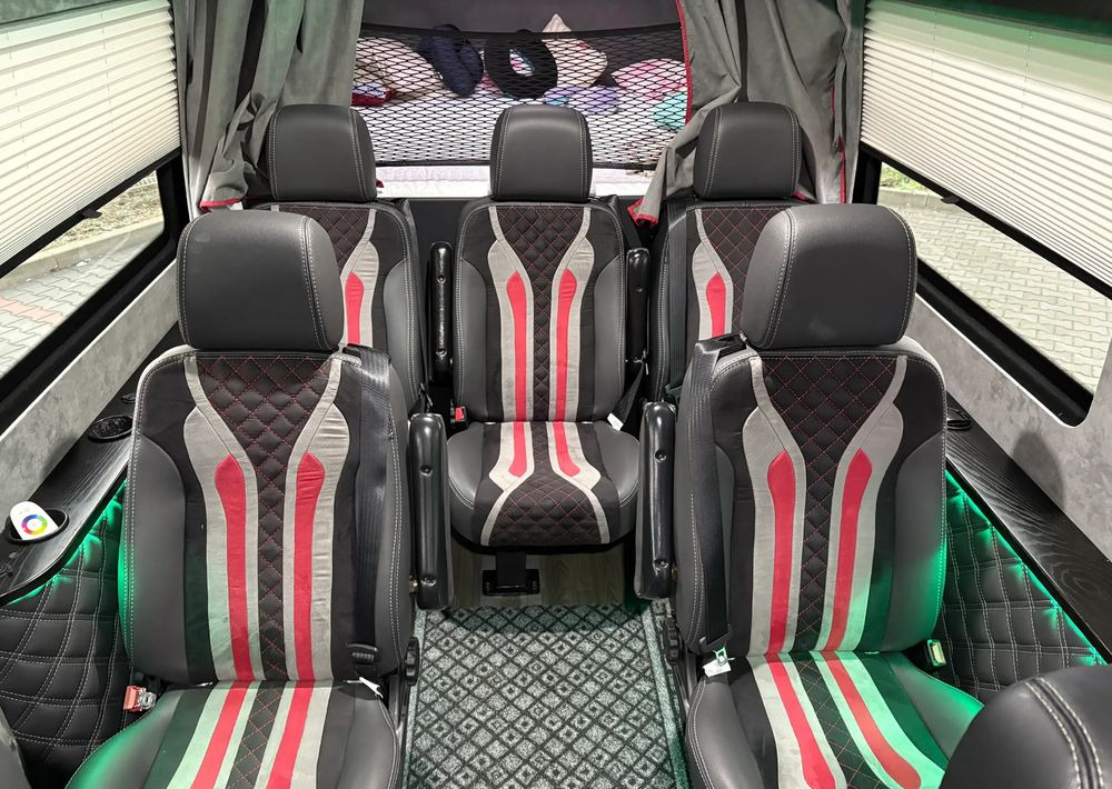 Микроавтобус, Пассажирский фургон Mercedes-Benz Sprinter 907.255: фото 25 Микроавтобус, Пассажирский фургон Mercedes-Benz Sprinter 907.255: фото 25