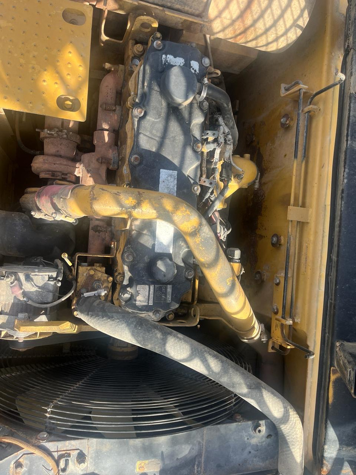 CATERPILLAR 325DL - Гусеничный экскаватор: фото 3 CATERPILLAR 325DL - Гусеничный экскаватор: фото 3