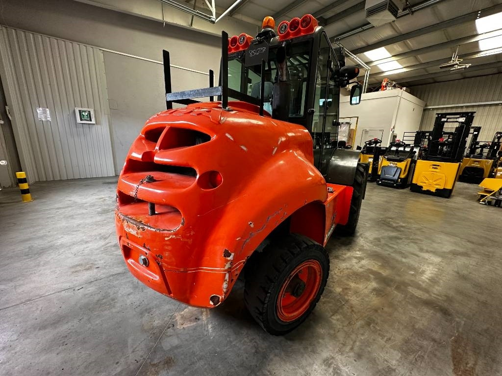 Ausa C 500 H - Внедорожный погрузчик: фото 4 Ausa C 500 H - Внедорожный погрузчик: фото 4