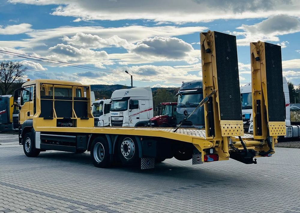 MAN TGS / 6x2/ LAWETA / PLATFORMA / NAJAZDY HYDRAULICZNE / WYCIĄGARKA / oś skrętna i podnoszona - Эвакуатор: фото 4 MAN TGS / 6x2/ LAWETA / PLATFORMA / NAJAZDY HYDRAULICZNE / WYCIĄGARKA / oś skrętna i podnoszona - Эвакуатор: фото 4