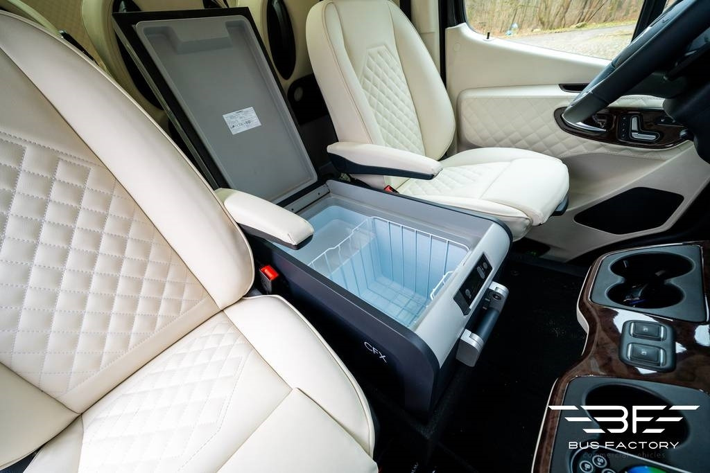 Микроавтобус, Пассажирский фургон Mercedes-Benz Sprinter 319, Taxi 11+1 !!: фото 11 Микроавтобус, Пассажирский фургон Mercedes-Benz Sprinter 319, Taxi 11+1 !!: фото 11