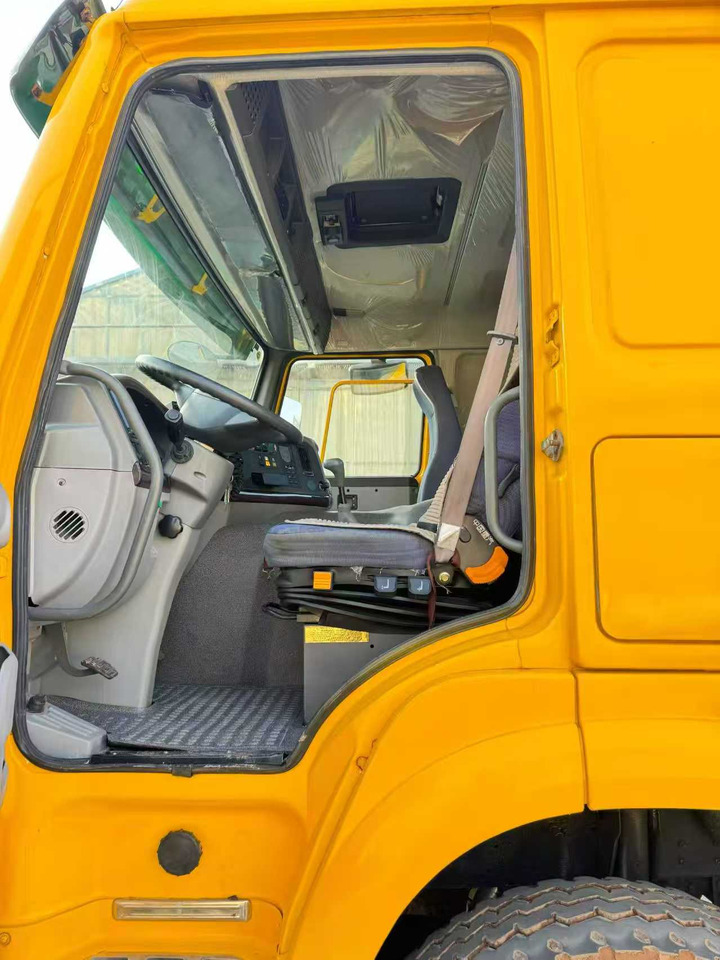 Эвакуатор Howo: фото 8 Эвакуатор Howo: фото 8