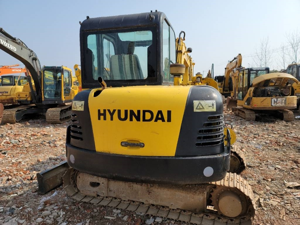 Hyundai R60-7 - Мини-экскаватор: фото 4 Hyundai R60-7 - Мини-экскаватор: фото 4