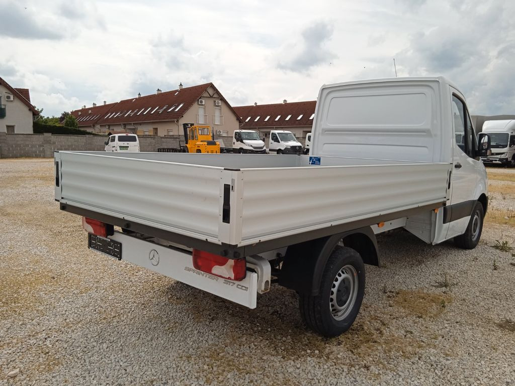 Mercedes-Benz 317 CDI RWD L2 Pritche 3665mm SOFORT Mercedes-Benz 317 CDI RWD L2 Pritche 3665mm SOFORT - Малотоннажный бортовой грузовик: фото 3 Mercedes-Benz 317 CDI RWD L2 Pritche 3665mm SOFORT Mercedes-Benz 317 CDI RWD L2 Pritche 3665mm SOFORT - Малотоннажный бортовой грузовик: фото 3