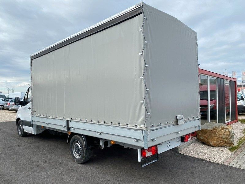 Mercedes-Benz Sprinter 317 PRITSCHE+PLANE - Тентованный фургон: фото 3 Mercedes-Benz Sprinter 317 PRITSCHE+PLANE - Тентованный фургон: фото 3