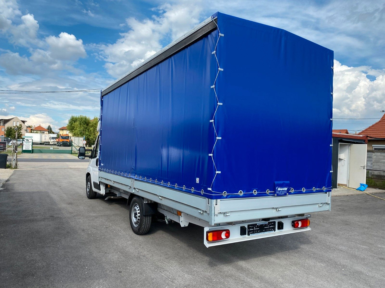 Peugeot BOXER CHC L4 HEAVY PRITSCHE+PLANE+SCHLAFKABINE - Тентованный фургон: фото 4 Peugeot BOXER CHC L4 HEAVY PRITSCHE+PLANE+SCHLAFKABINE - Тентованный фургон: фото 4