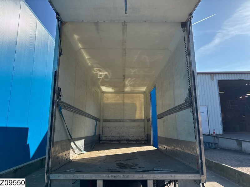 FUSO Canter 7C15 EURO 6, Hybride - Грузовик с закрытым кузовом: фото 4 FUSO Canter 7C15 EURO 6, Hybride - Грузовик с закрытым кузовом: фото 4