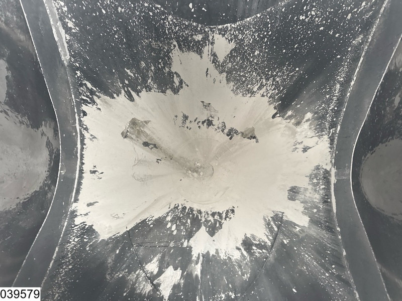 Полуприцеп-цистерна Feldbinder Silo 40.000 Liter, 3 Comp: фото 11 Полуприцеп-цистерна Feldbinder Silo 40.000 Liter, 3 Comp: фото 11