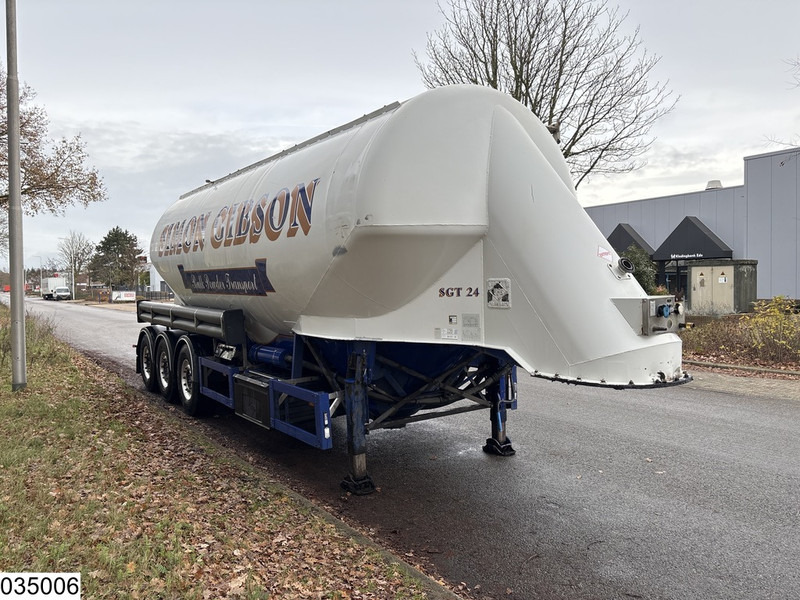 Feldbinder Silo 40.000 Liter - Полуприцеп-цистерна: фото 4 Feldbinder Silo 40.000 Liter - Полуприцеп-цистерна: фото 4