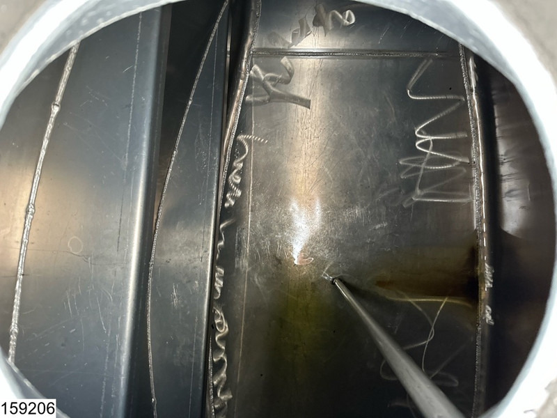 Грузовик-цистерна MAN TGS 26 320 6X2, EURO 5, ADR, 18.950 Liter, 4 COMP: фото 12 Грузовик-цистерна MAN TGS 26 320 6X2, EURO 5, ADR, 18.950 Liter, 4 COMP: фото 12