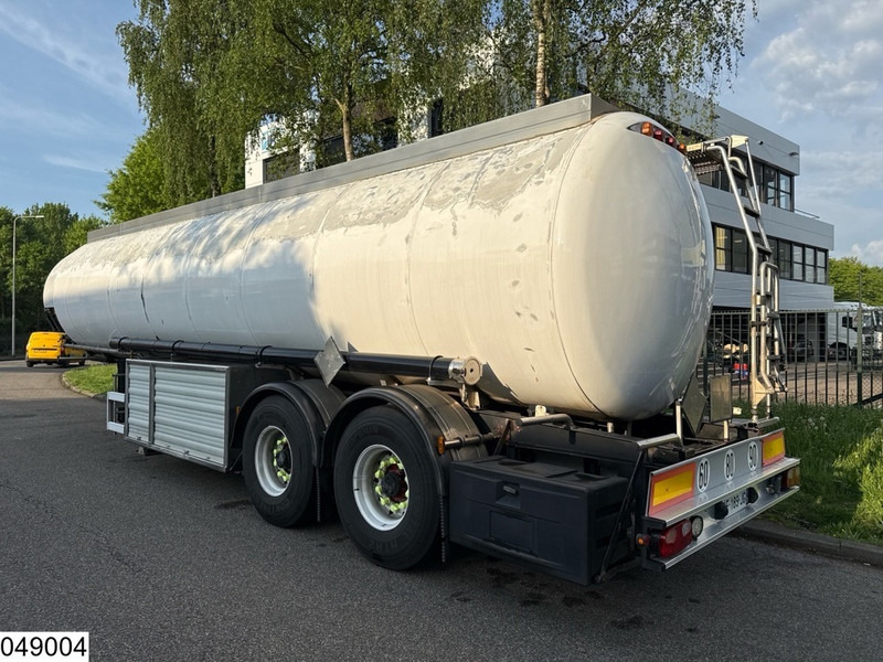 Magyar Fuel 27040 liter, 12 Comp, FUEL - Полуприцеп-цистерна: фото 2 Magyar Fuel 27040 liter, 12 Comp, FUEL - Полуприцеп-цистерна: фото 2