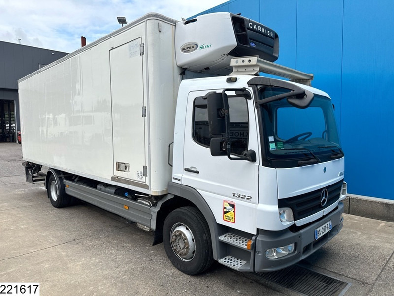 Mercedes-Benz Atego 1322 EURO 4, Manual, Dhollandia, Chereau - Рефрижератор: фото 3 Mercedes-Benz Atego 1322 EURO 4, Manual, Dhollandia, Chereau - Рефрижератор: фото 3