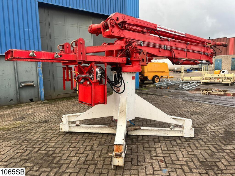 HMT 15M Cicmat, Concrete Pump Arm - Навесное оборудование: фото 4 HMT 15M Cicmat, Concrete Pump Arm - Навесное оборудование: фото 4
