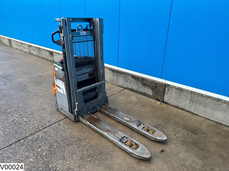 Still EXD18K 1800 kg, 2.10 m, Electric, 362 hours - Штабелер: фото 3 Still EXD18K 1800 kg, 2.10 m, Electric, 362 hours - Штабелер: фото 3