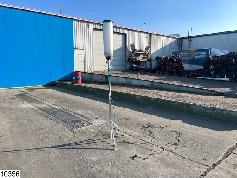 ELC Lumaphore LED, IP65, transport case - Строительная техника: фото 4 ELC Lumaphore LED, IP65, transport case - Строительная техника: фото 4