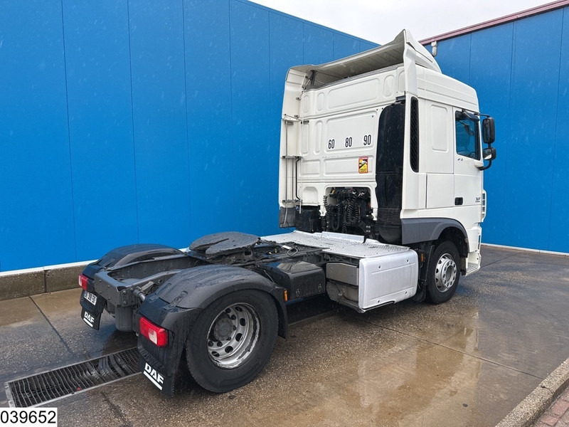 DAF XF 460 EURO 6 - Тягач: фото 2 DAF XF 460 EURO 6 - Тягач: фото 2