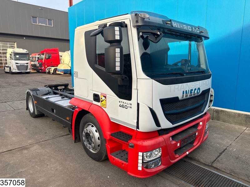 Iveco Stralis 460 EURO 6, Lohr, Retarder, PTO, Standairco - Тягач: фото 3 Iveco Stralis 460 EURO 6, Lohr, Retarder, PTO, Standairco - Тягач: фото 3