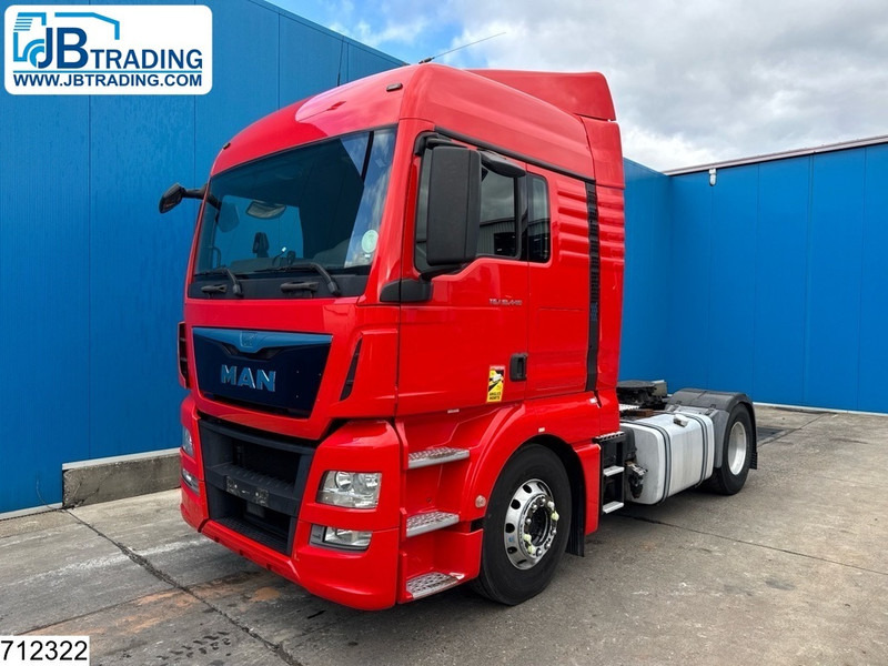 MAN TGX 18 440 EURO 6, Retarder, PTO, Standairco - Тягач: фото 1 MAN TGX 18 440 EURO 6, Retarder, PTO, Standairco - Тягач: фото 1