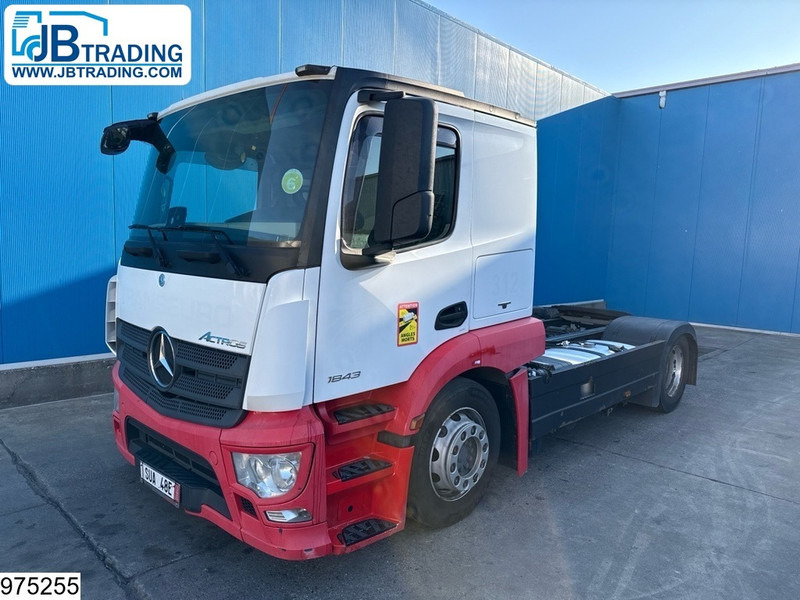 Mercedes-Benz Actros 1843 EURO 6, Retarder, PTO, LOHR, Standairco - Тягач: фото 1 Mercedes-Benz Actros 1843 EURO 6, Retarder, PTO, LOHR, Standairco - Тягач: фото 1