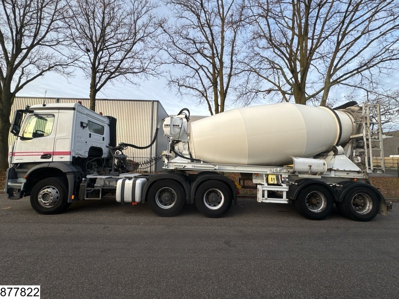 Тягач Mercedes-Benz Arocs 2642 6x4, EURO 6, Liebherr, 10m3: фото 17 Тягач Mercedes-Benz Arocs 2642 6x4, EURO 6, Liebherr, 10m3: фото 17