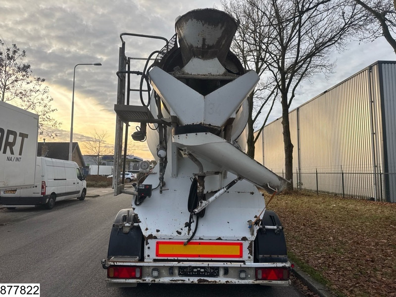 Тягач Mercedes-Benz Arocs 2642 6x4, EURO 6, Liebherr, 10m3: фото 16 Тягач Mercedes-Benz Arocs 2642 6x4, EURO 6, Liebherr, 10m3: фото 16