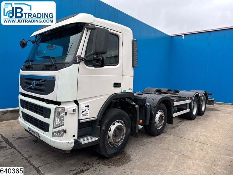 Volvo FM 410 8x4, EURO 5, PTO - Грузовик-шасси: фото 1 Volvo FM 410 8x4, EURO 5, PTO - Грузовик-шасси: фото 1