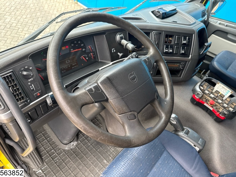 Volvo FM 420 6x2, EURO 5, Palfinger, Remote, Retarder - Грузовик бортовой/ Платформа, Автоманипулятор: фото 5 Volvo FM 420 6x2, EURO 5, Palfinger, Remote, Retarder - Грузовик бортовой/ Платформа, Автоманипулятор: фото 5