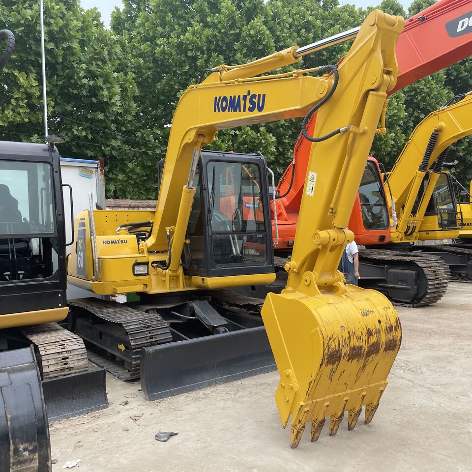 KOMATSU PC60 - Мини-экскаватор: фото 1 KOMATSU PC60 - Мини-экскаватор: фото 1