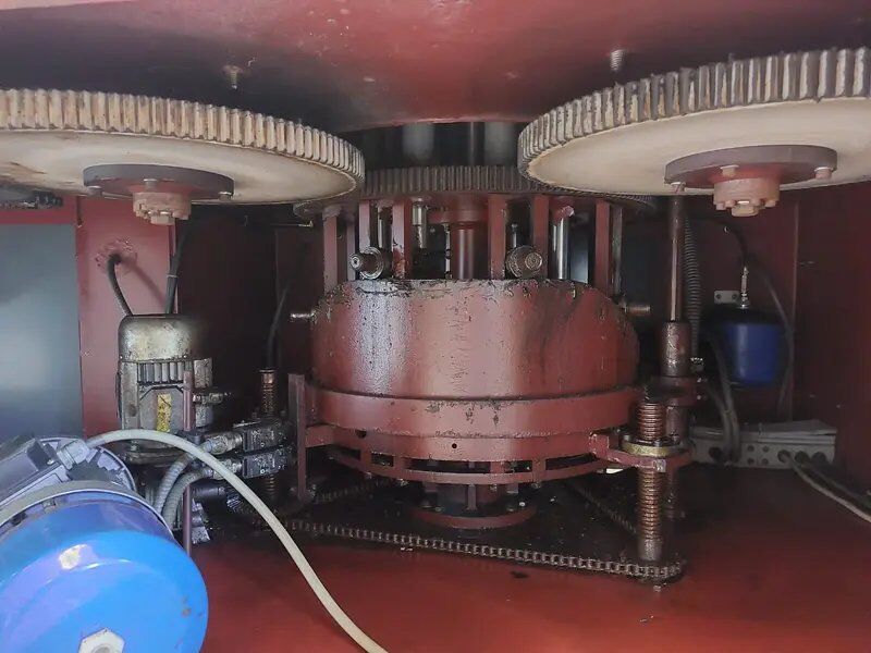 Used capsuling Machine ROBINO GALANDRINO up to 150 - Оборудование для производства напитков: фото 4 Used capsuling Machine ROBINO GALANDRINO up to 150 - Оборудование для производства напитков: фото 4