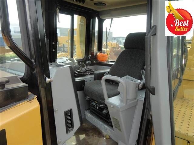 CAT D 8 R - Бульдозер: фото 2 CAT D 8 R - Бульдозер: фото 2
