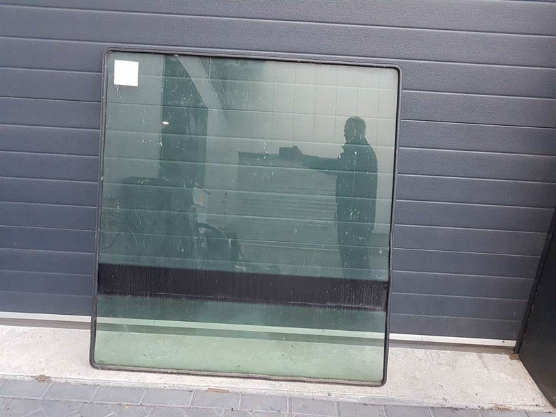 Ahlmann AZ210E-23103164-Window/Scheibe/Ruit - Кабина и интерьер для Строительной техники: фото 2 Ahlmann AZ210E-23103164-Window/Scheibe/Ruit - Кабина и интерьер для Строительной техники: фото 2