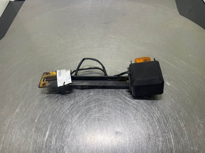 Ahlmann AZ6-4145335O/4193448A-Light/Leuchte/Verlichting - Электрическая система для Строительной техники: фото 5 Ahlmann AZ6-4145335O/4193448A-Light/Leuchte/Verlichting - Электрическая система для Строительной техники: фото 5