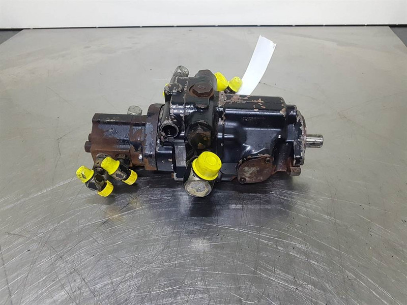 EATON 70111-3020 - Webster -Drive pump/Fahrpumpe/Rijpomp - Гидравлика для Строительной техники: фото 1 EATON 70111-3020 - Webster -Drive pump/Fahrpumpe/Rijpomp - Гидравлика для Строительной техники: фото 1