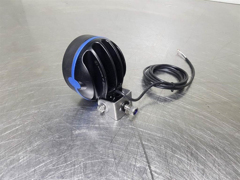 Hella Mega Beam LED - Worklight/Leuchte/Verlichtin - Электрическая система для Строительной техники: фото 3 Hella Mega Beam LED - Worklight/Leuchte/Verlichtin - Электрическая система для Строительной техники: фото 3