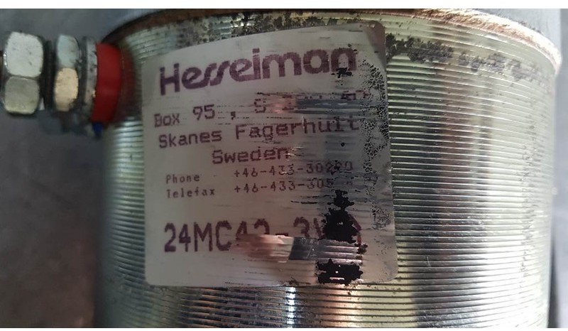 Hesselman 24MC42-3WA - Emergency steering unit - Гидравлика: фото 3 Hesselman 24MC42-3WA - Emergency steering unit - Гидравлика: фото 3