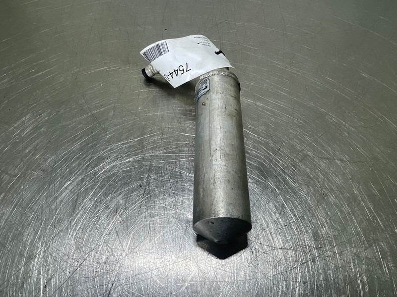 Hyundai HL757-7A-11N6-90060 / A4W00615 / ASRN60D-M5-Drier - Рама/ Шасси для Строительной техники: фото 2 Hyundai HL757-7A-11N6-90060 / A4W00615 / ASRN60D-M5-Drier - Рама/ Шасси для Строительной техники: фото 2