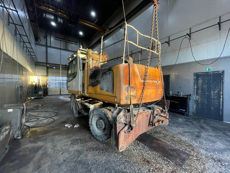 Liebherr LH 22 M - (For parts) - Колёсный экскаватор: фото 2 Liebherr LH 22 M - (For parts) - Колёсный экскаватор: фото 2