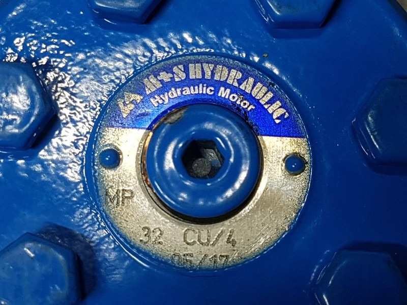 M+S Hydraulic MP32CU/4 - Hydraulic motor/Hydraulik - Гидравлика: фото 4 M+S Hydraulic MP32CU/4 - Hydraulic motor/Hydraulik - Гидравлика: фото 4