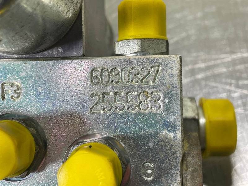 Гидравлика для Строительной техники Mecalac 12MTX-6090341-NG6 Valve/Ventile/Ventiel: фото 11