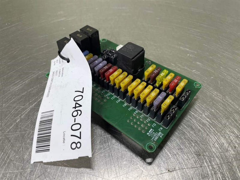 Mecalac 12MTX-6160080-ECU/Control box/Steuermodul - Электрическая система для Строительной техники: фото 3 Mecalac 12MTX-6160080-ECU/Control box/Steuermodul - Электрическая система для Строительной техники: фото 3