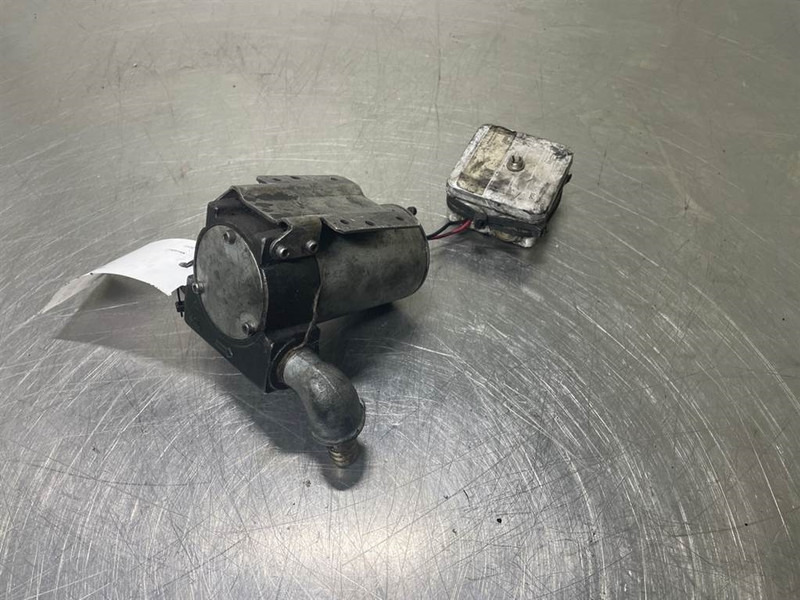 Mecalac 12MTX-Ahlmann 5350240-Pump/pomp - Электрическая система для Строительной техники: фото 1 Mecalac 12MTX-Ahlmann 5350240-Pump/pomp - Электрическая система для Строительной техники: фото 1