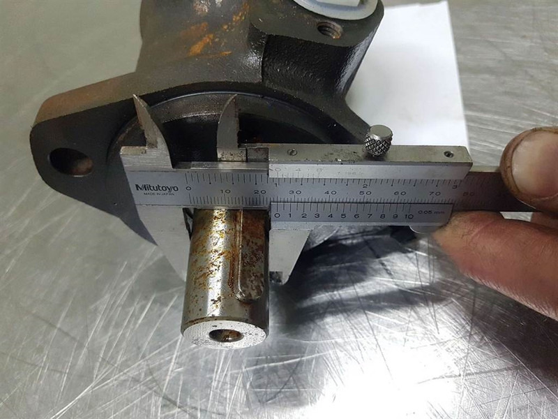 Sauer Danfoss OMP32-151-0341-Hydraulic motor/Hydraulikmotor - Гидравлика для Строительной техники: фото 5 Sauer Danfoss OMP32-151-0341-Hydraulic motor/Hydraulikmotor - Гидравлика для Строительной техники: фото 5