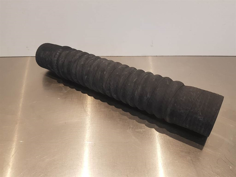 Schaeff SKL863-Terex 5803655438-Hose/Schlauch/Slang - Двигатель для Строительной техники: фото 1 Schaeff SKL863-Terex 5803655438-Hose/Schlauch/Slang - Двигатель для Строительной техники: фото 1