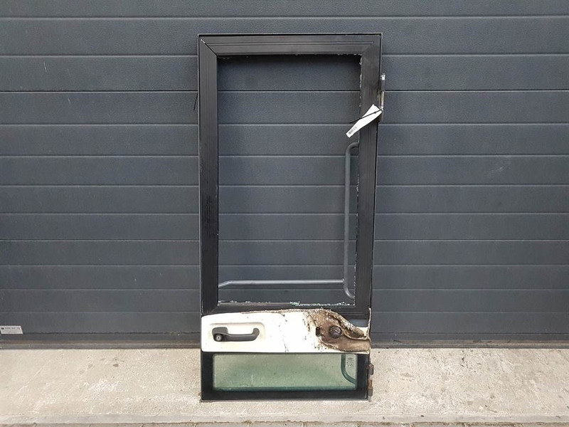 Terex TL210-5388665395 / 5388665390-Door/Tür/Deur - Кабина и интерьер для Строительной техники: фото 1 Terex TL210-5388665395 / 5388665390-Door/Tür/Deur - Кабина и интерьер для Строительной техники: фото 1