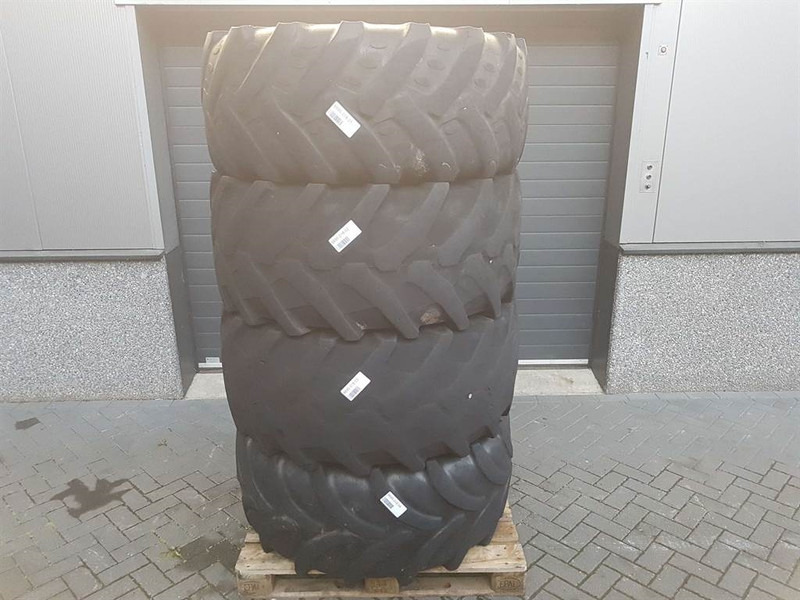 Zettelmeyer ZL801-BKT 480/70R24-Tire/Reifen/Band - Шины и диски для Строительной техники: фото 1 Zettelmeyer ZL801-BKT 480/70R24-Tire/Reifen/Band - Шины и диски для Строительной техники: фото 1