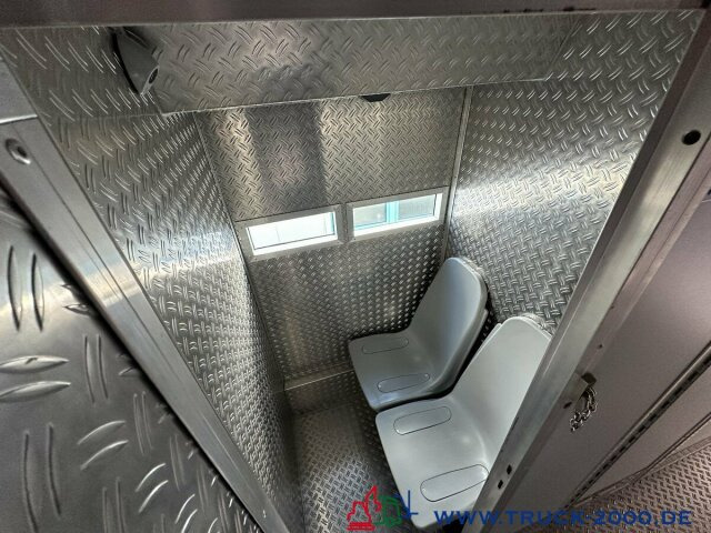 Mercedes-Benz Setra prison transporter 15 cells - 29 prisoners - Автобус: фото 5 Mercedes-Benz Setra prison transporter 15 cells - 29 prisoners - Автобус: фото 5